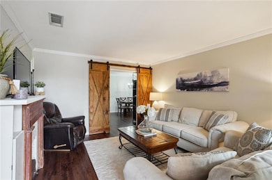 Living Room w Barn Doors