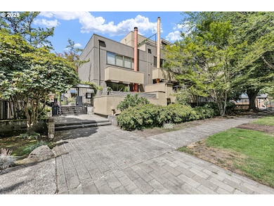 974 Lincoln St, Eugene, OR 97401 - photo 2