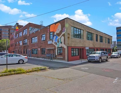 1217 Elm St, Manchester, NH 03101 - photo 4