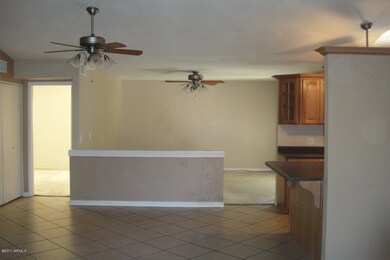 813 W Rosal Place, Chandler, AZ 85225 - photo 4