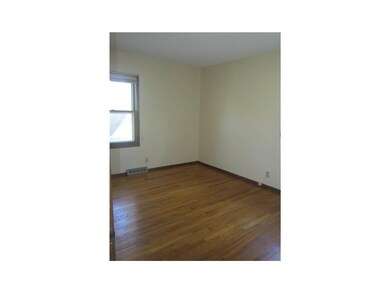 Bedroom. 3 large sized bedrooms upstairs with beau