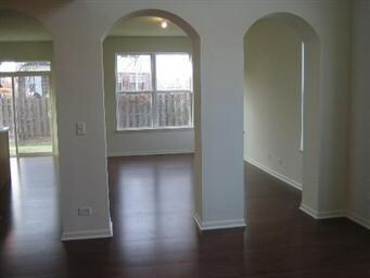 2410 Birch St, Des Plaines, IL 60018 - photo 4