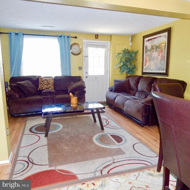 12526 Willow Spring Cir, Germantown, MD 20874 - photo 6