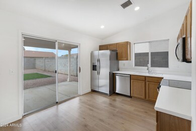 2286 E Hawken Way-8