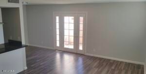 1235 E Lawrence Ln unit 20, Phoenix, AZ 85020 - photo 4
