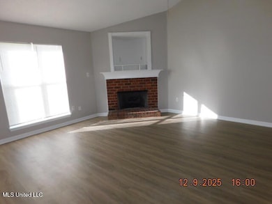 9135 Triple Crown Loop E, Southaven, MS 38671 - photo 4