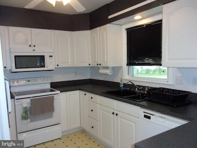 227 Gibbsboro Rd, Clementon, NJ 08021 - photo 4