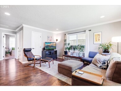 110 W 4th St, Newberg, OR 97132 - photo 4