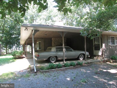 1735 Shatzer Rd, Chambersburg, PA 17201 - photo 3