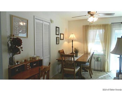 28 Fleetwood Dr, Newburgh, NY 12550 - photo 7