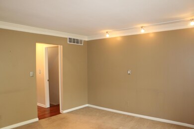 Living Rm W/ track lighting