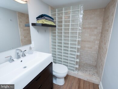 316 Burnside St unit 408, Annapolis, MD 21403 - photo 6