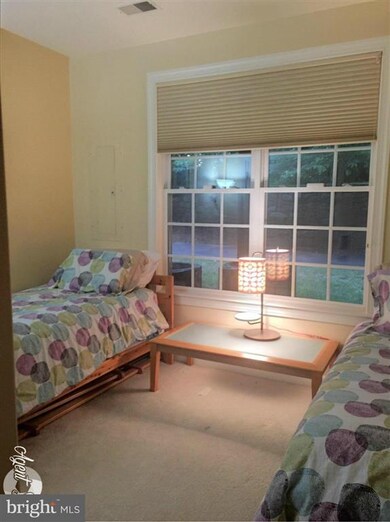 47812 Scotsborough Square, Sterling, VA 20165 - photo 6