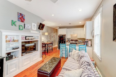 Living Room & Kitchen