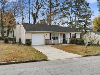 5323 Tracey Dr, Stone Mountain, GA 30088 - photo 2