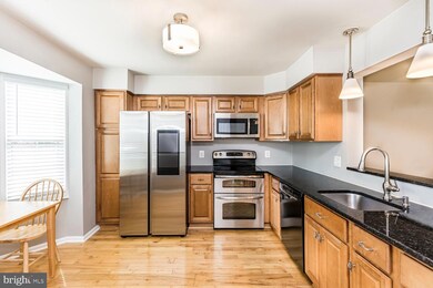 8022 Upperfield Ln, Owings Mills, MD 21117 - photo 6