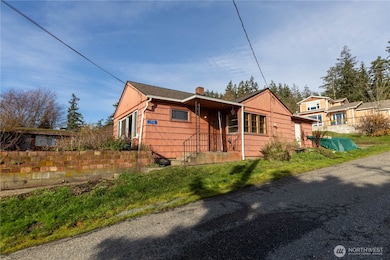 7931 Caddy St, Anacortes, WA 98221 - photo 4