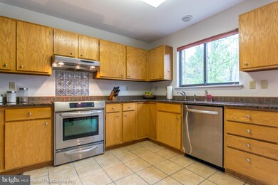 7501 Waterlily Way, Columbia, MD 21046 - photo 7