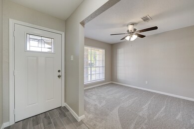 8831 Glen Shadow Dr, Houston, TX 77088 - photo 3