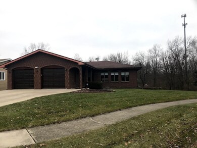 430 Northgate Dr, Crown Point, IN 46307 - photo 2