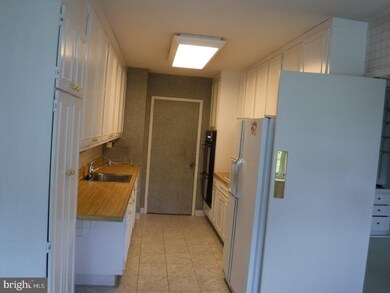 The Trianon unit 603, Bala Cynwyd, PA 19004 - photo 6