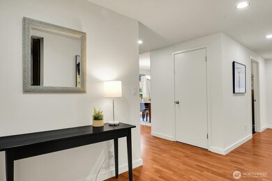 619 5th Ave W unit 203, Seattle, WA 98119 - photo 5
