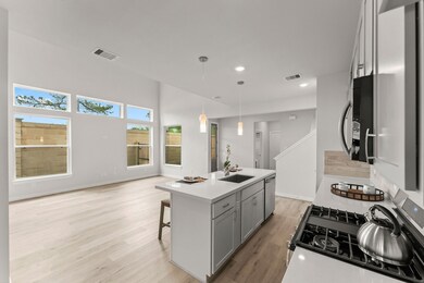 2839 Legends Crest Dr, Spring, TX 77386 - photo 3