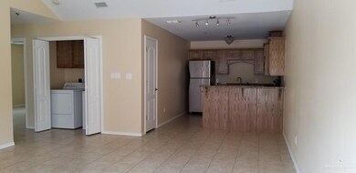3505 Samgar St unit 4, Edinburg, TX 78539 - photo 3