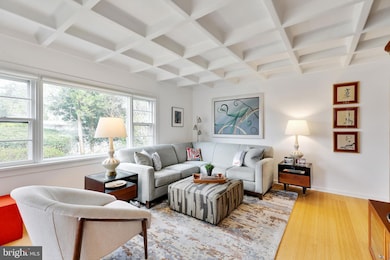 8207 Macarthur Rd, Glenside, PA 19038 - photo 3