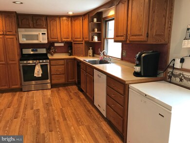 1005 Callowhill Rd, Perkasie, PA 18944 - photo 2