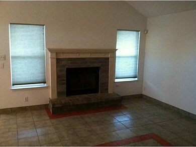 173 Lago Lindo Dr, Horizon City, TX 79928 - photo 5