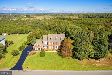 5148 Pleasant Forest Dr, Centreville, VA 20120 - photo 3