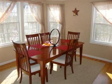 185 Sue Ann Dr, Dracut, MA 01826 - photo 4