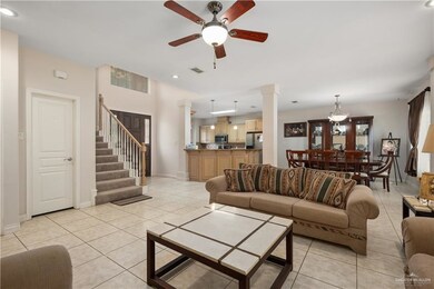 2711 Leslie St, Edinburg, TX 78539 - photo 7