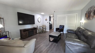 3200 River Ranch Blvd unit 303, River Ranch, FL 33867 - photo 5