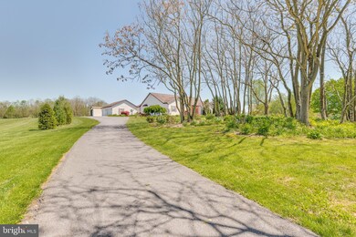 284 Quaint Swan Dale Dr, Martinsburg, WV 25404 - photo 6