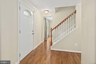 12620 Holkein Dr, Herndon, VA 20171 - photo 3