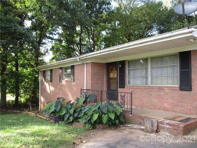 467 Mocksville Hwy, Statesville, NC 28625 - photo 7