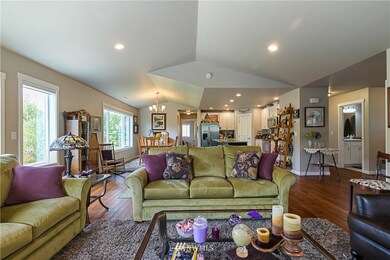 960 Hemlock Loop, Lynden, WA 98264 - photo 5