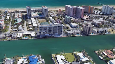 Silver Thatch Intracoastal unit 1004, Pompano Beach, FL 33062 - photo 3