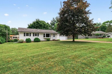 9252 Zinnia Ln N, Maple Grove, MN 55369 - photo 2