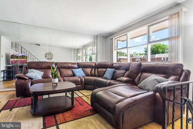 2862 Tremont St, Philadelphia, PA 19136 - photo 3