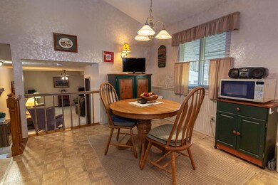 1679 Bendelow Dr (4)