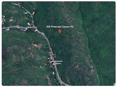 Aerial map of property and surrounding area