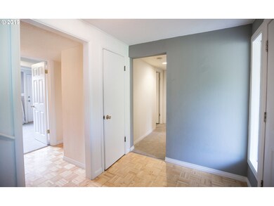 985 Heather Ln SE, Salem, OR 97302 - photo 4