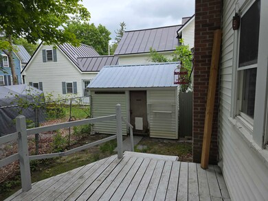 8 Center St, Springfield, VT 05156 - photo 4