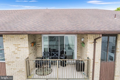 210 Trimper Ave unit 2C, Ocean City, MD 21842 - photo 3