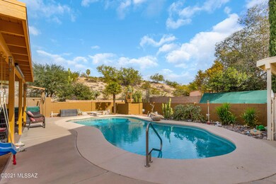 Sparkling Pool