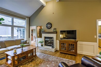 8587 Caenen Lake Ct, Lenexa, KS 66215 - photo 6