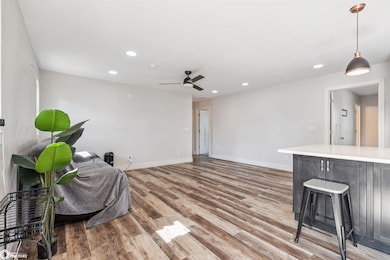 808 Pershing St, Donnellson, IA 52625 - photo 6